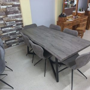 JC 6P P1633-0021+ SILLAS P1935-0001 SOBRE CREMA,PATAS NEGRAS, SILLAS CAFES